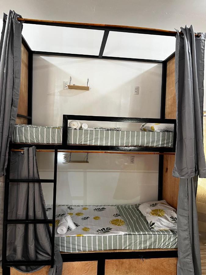 The Backyard Inn Моалбоал Екстериор снимка